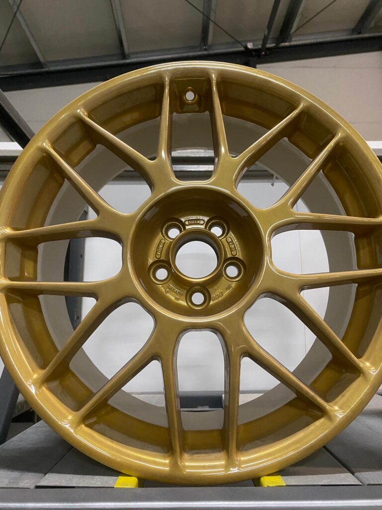 Reconditionare jante culoare Gold Metal finisaj electrostatic Bucuresti