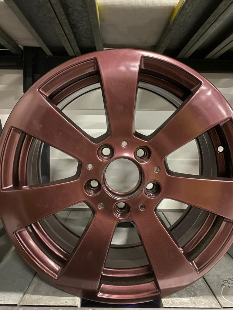 Reconditionare jante culoare Metallic Cherry finisaj metalizat premium Bucuresti