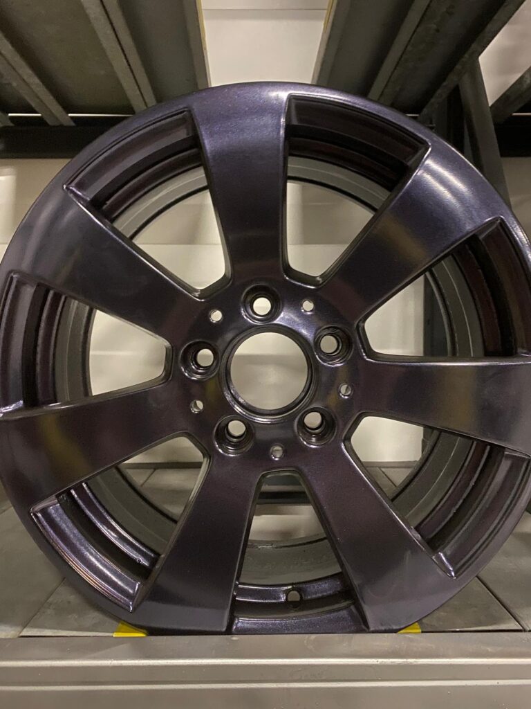Reconditionare jante culoare Metallic Purple finisaj metalizat Bucuresti