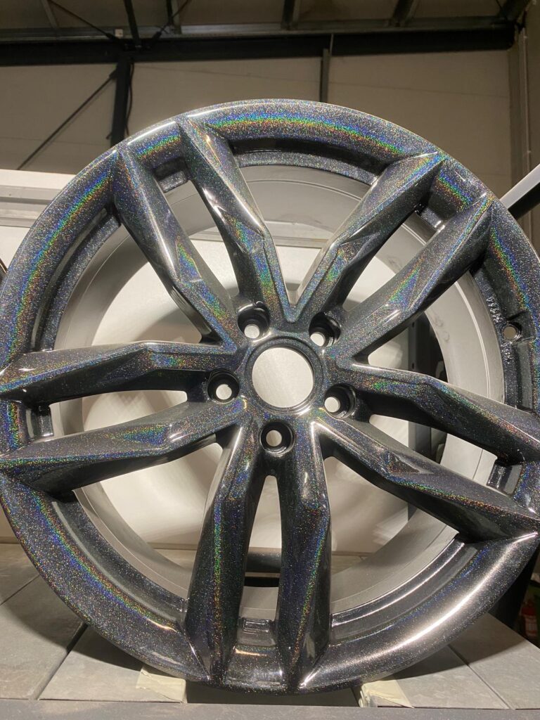 Reconditionare jante culoare Rainbow Effect lac special cu reflexii Bucuresti
